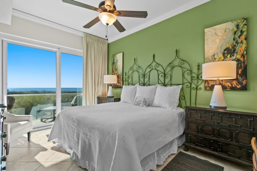 Beach Retreat 101 - Condominium vacation rental Destin