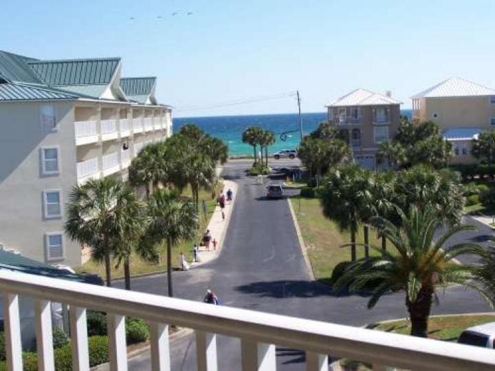 100_2998 | Beach Condos in Destin #