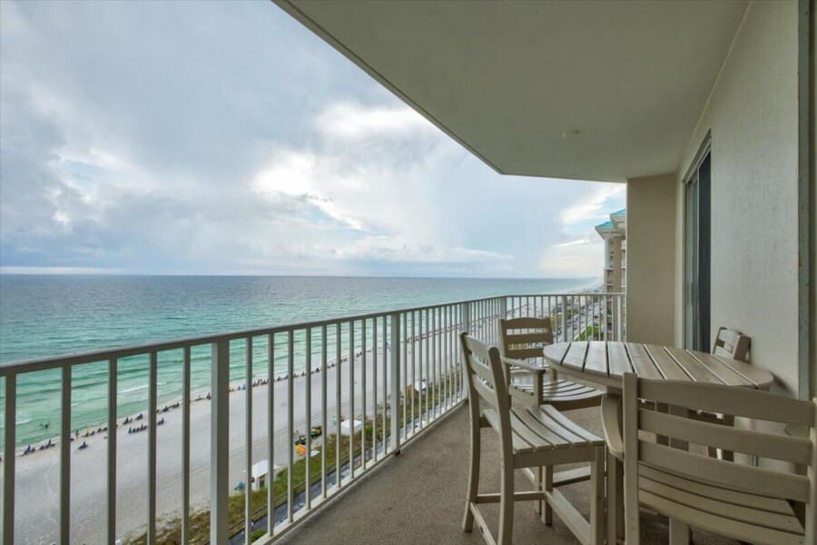 Majestic Sun 1011A - Condominium vacation rental Destin