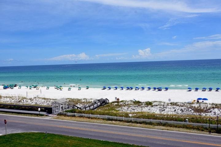 4050 – Copy | Beach Condos in Destin #