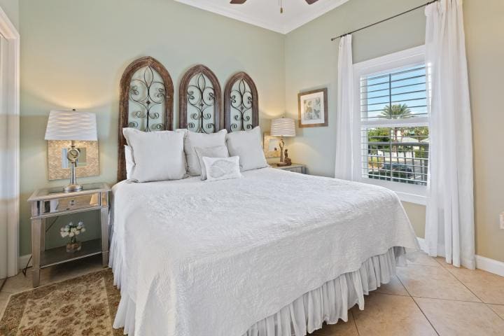 Beach Retreat 207 Web Size-2 | Beach Condos in Destin #