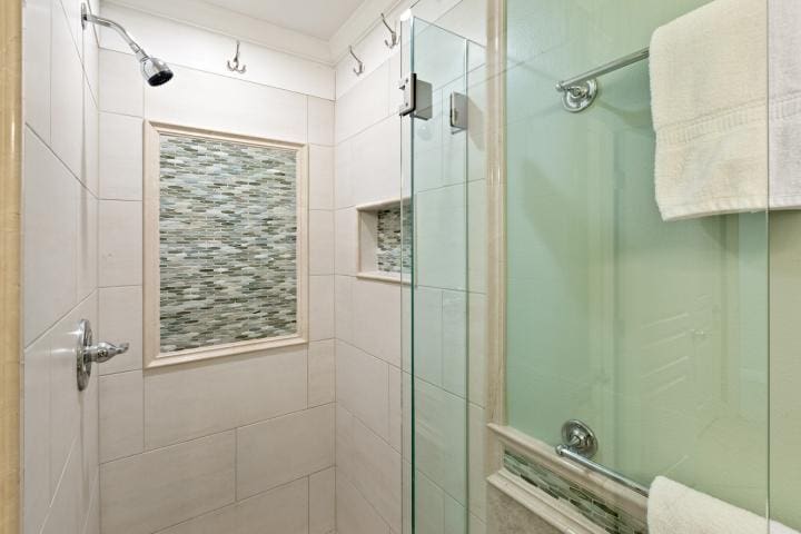 Beach Retreat 207 Web Size-9 | Beach Condos in Destin #