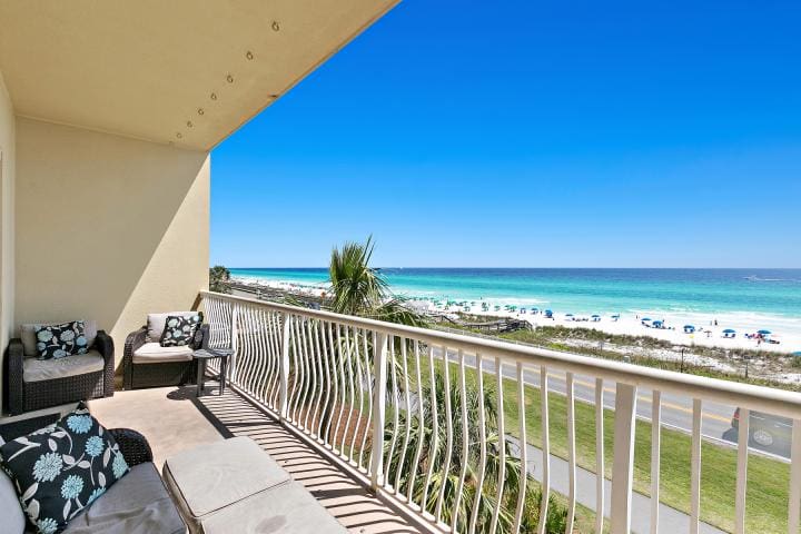 Beach Retreat 306 Small-22 | Beach Condos in Destin #