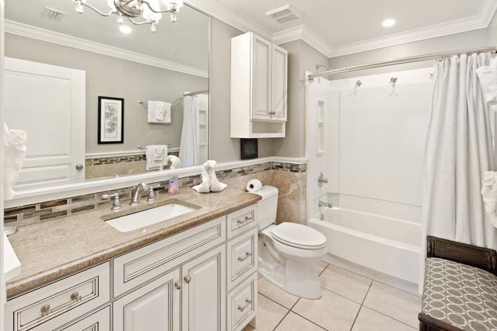 Beach Retreat 404 Web Size-4 | Beach Condos in Destin #