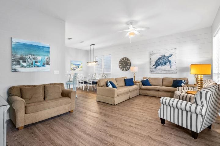 Beach Retreat Cottage 166 Small-4_1 | Beach Condos in Destin #pet friendly house rental