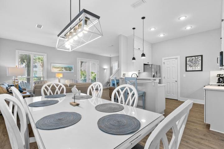 Beach Retreat Cottage 166 Small-8_1 | Beach Condos in Destin #beach retreat cottage house rentals