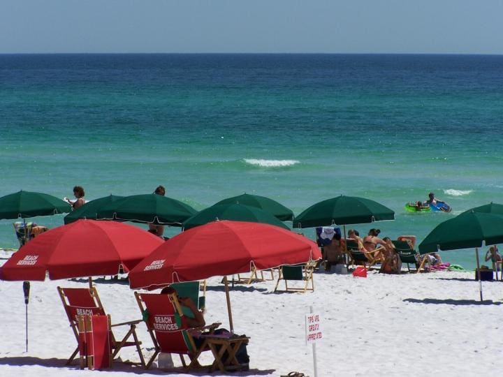 Beach Service | Beach Condos in Destin #