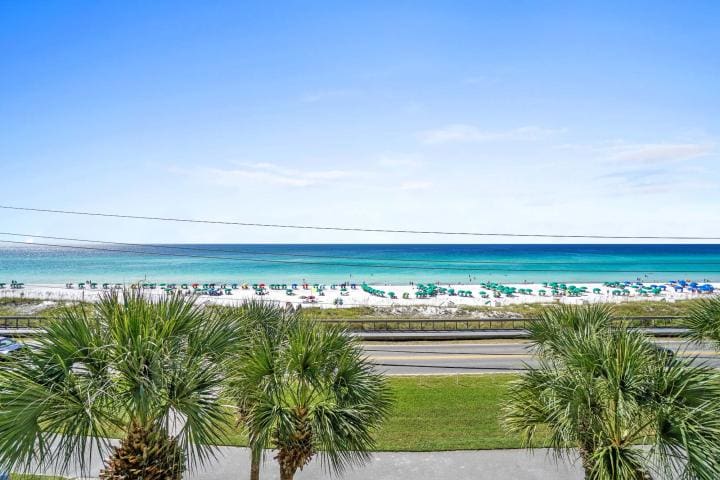 Maravilla Building 2 240552 | Beach Condos in Destin #