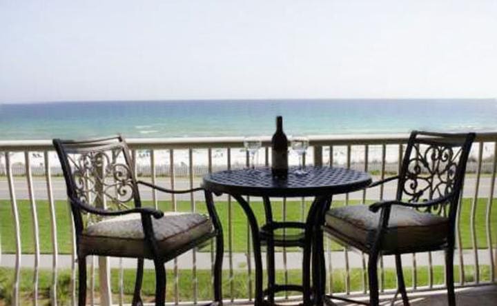 porch | Beach Condos in Destin #