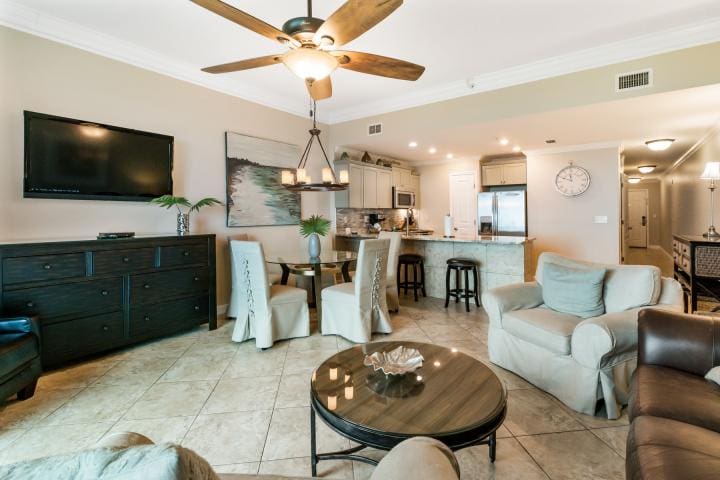 Beach Retreat 107 Web Size-20 | Beach Condos in Destin #