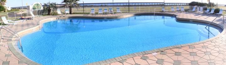 Maravilla Resort Destin | Beach Condos in Destin #