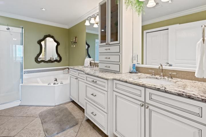 Beach Retreat 102 Web Size-21 | Beach Condos in Destin #