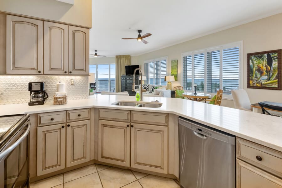 Crystal View 301 - Condominium vacation rental Destin