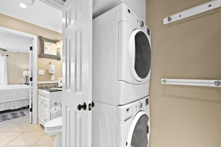 Maravilla 4207 Small-8 | Beach Condos in Destin #laundry for guest use in condo