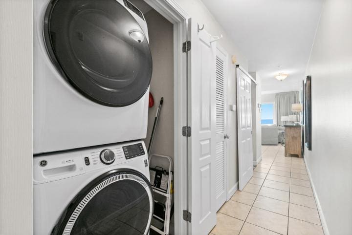 Beach Retreat 105 Small-6_1 | Beach Condos in Destin #washer dryer