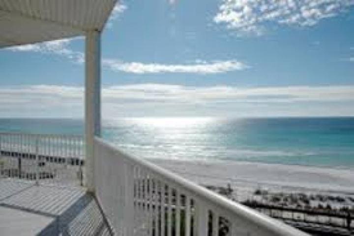 view | Beach Condos in Destin #
