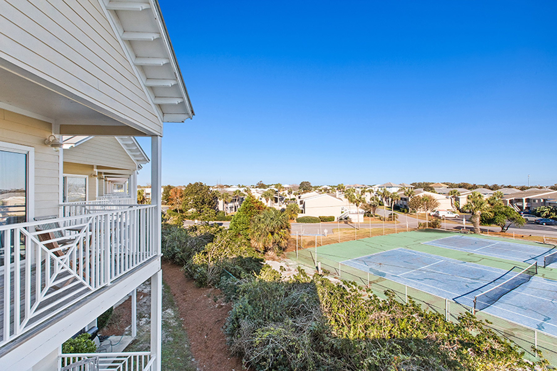 Beach Pointe 302 › Beach Condos in Destin