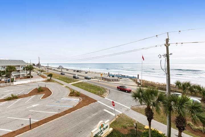 Crystal View 302 2440 scenic gulf drive | Beach Condos in Destin #Beach view crystal view 302