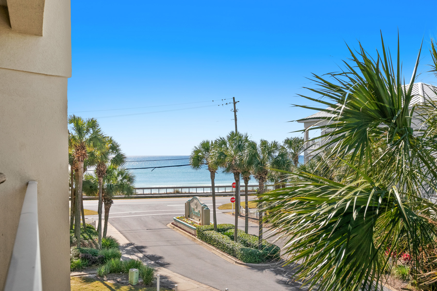 Maravilla 3306 Beach Condos in Destin