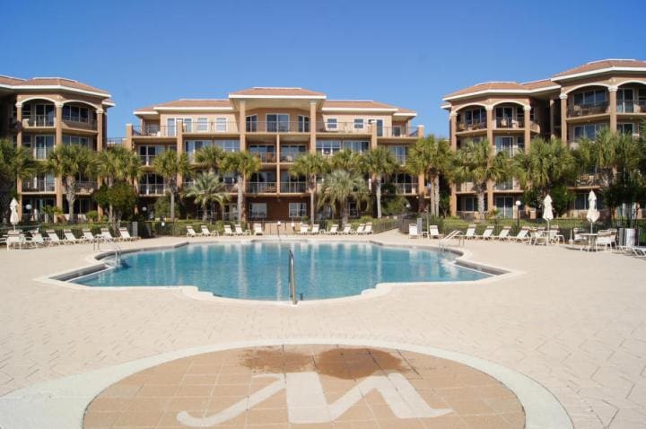 best pool in destin | Beach Condos in Destin #