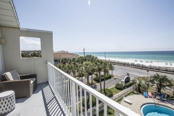maravilla 2413 | Beach Condos in Destin #maravilla 2413
