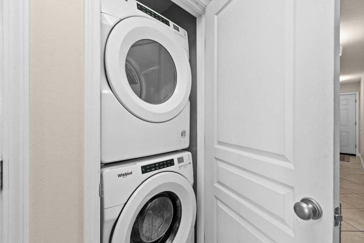 Beach Retreat 104 Small-11_1 | Beach Condos in Destin #