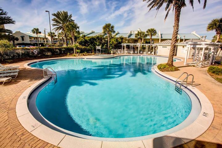 beach retreat 3 | Beach Condos in Destin #