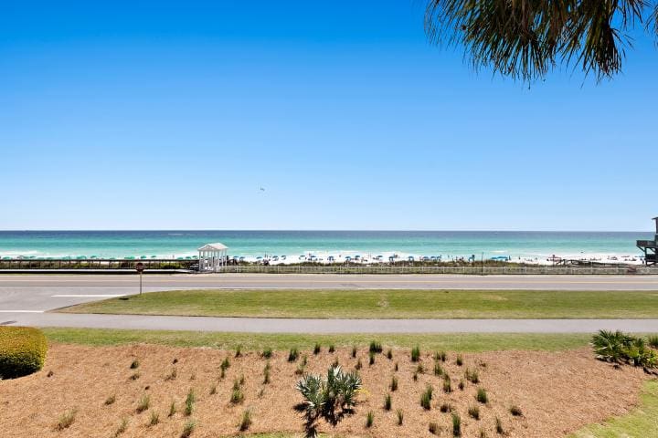 Beach Retreat 202 Small-26 | Beach Condos in Destin #