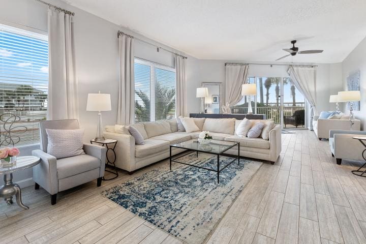 Crystal View 102 Web Size-17_1 | Beach Condos in Destin #where to stay in destin near summerspell