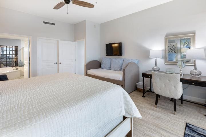 Crystal View 102 Web Size-25_1 | Beach Condos in Destin #