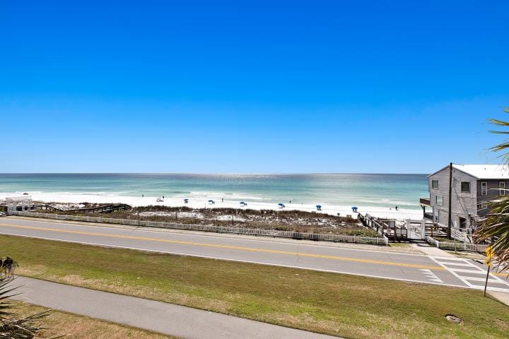 Beach Retreat 309 Small Size-25 | Beach Condos in Destin #best rental company in destin florida