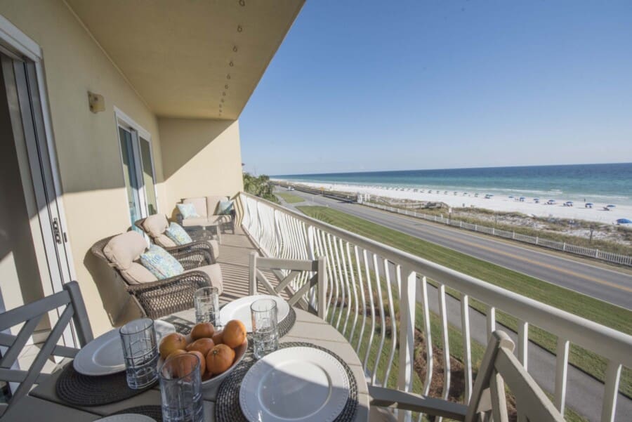 Beach Retreat 309 - Condominium vacation rental Destin