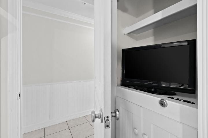 Beach Retreat 407 Small Size-8 | Beach Condos in Destin #