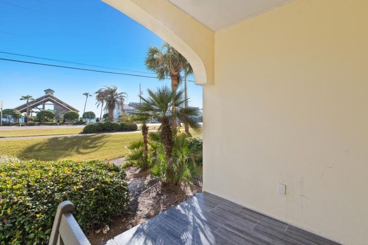 Leeward Key 103 Small Size-20 | Beach Condos in Destin #Where to stay Scenic Gulf Drive Miramar Beach Florida
