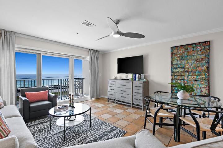 Maravilla 2312 gulf front views | Beach Condos in Destin #gulf front rental for pet friendly guest