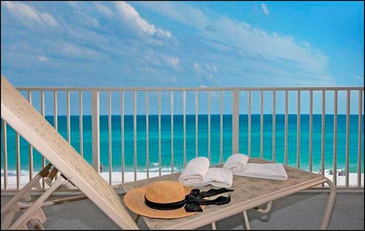 Balcony Majestic Sun_1920w | Beach Condos in Destin #