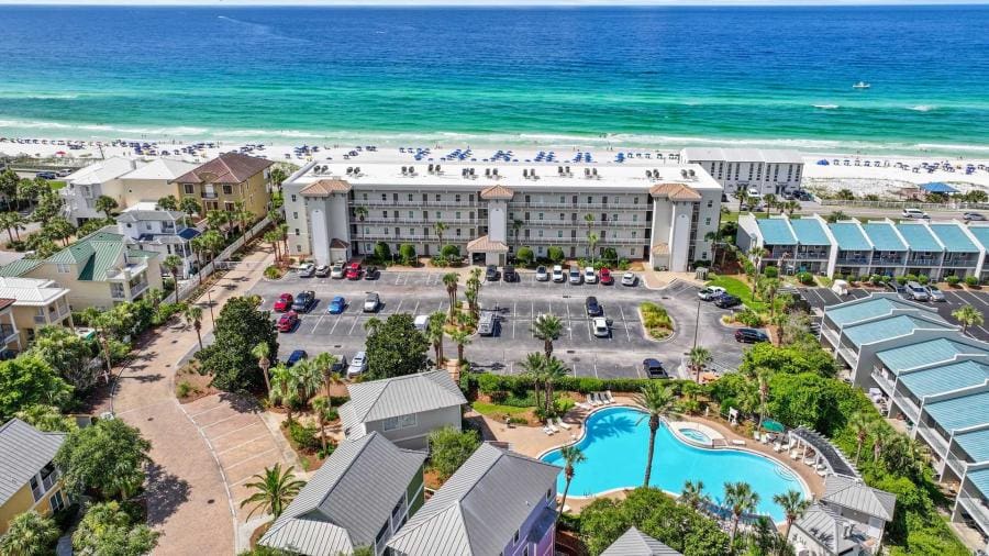 Beach Retreat Destin Rentals_0_1920w | Beach Condos in Destin Beach Retreat Vacation Rentals | Beach Condos in Destin #