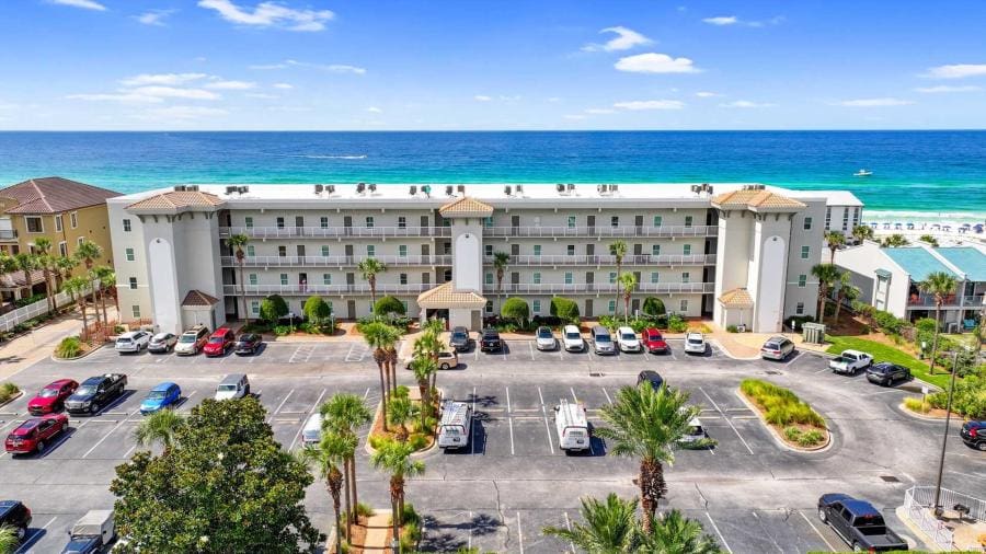 Beach Retreat Destin Rentals_2_1920w | Beach Condos in Destin Beach Retreat Vacation Rentals | Beach Condos in Destin #
