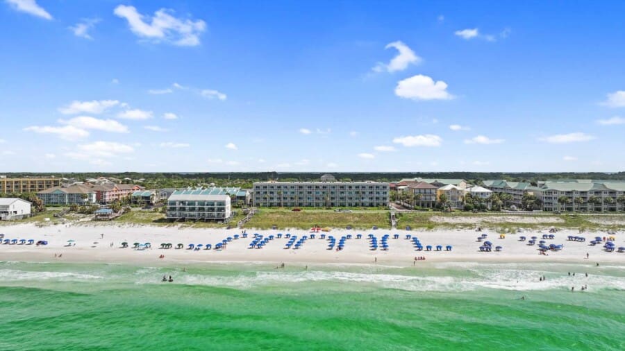 Beach Retreat Destin Rentals_7_1920w | Beach Condos in Destin Miramar beachvacation rentals.