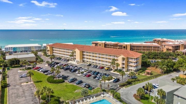 Ciboney Destin | Beach Condos in Destin #