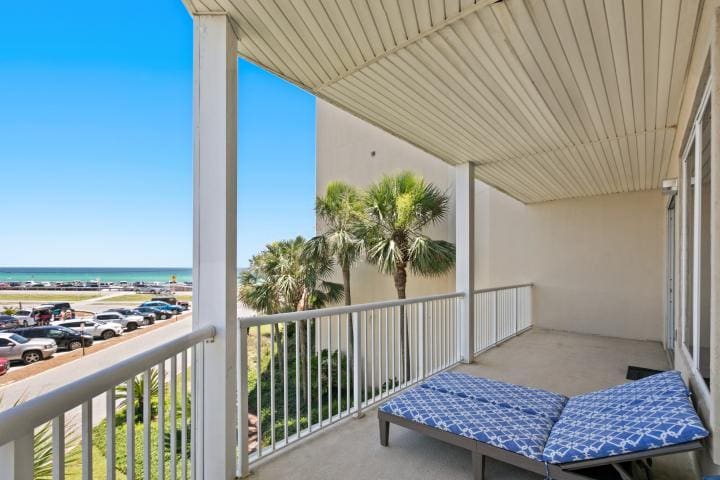 Crystal-View-302-Small-29 | Beach Condos in Destin #
