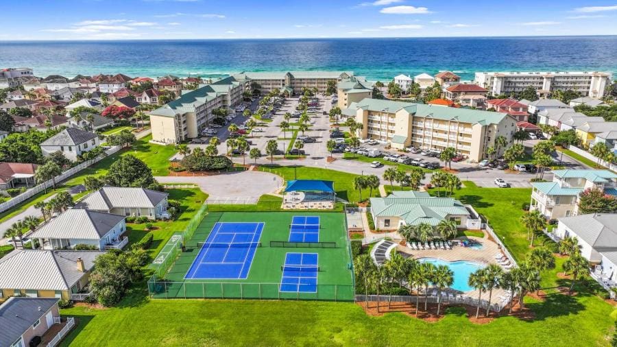 Maravilla Vacation Rentals | Beach Condos in Destin #