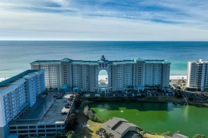 Web_majestic Sun Drone 2024 _11_1920w | Beach Condos in Destin #majestic sun rentals
