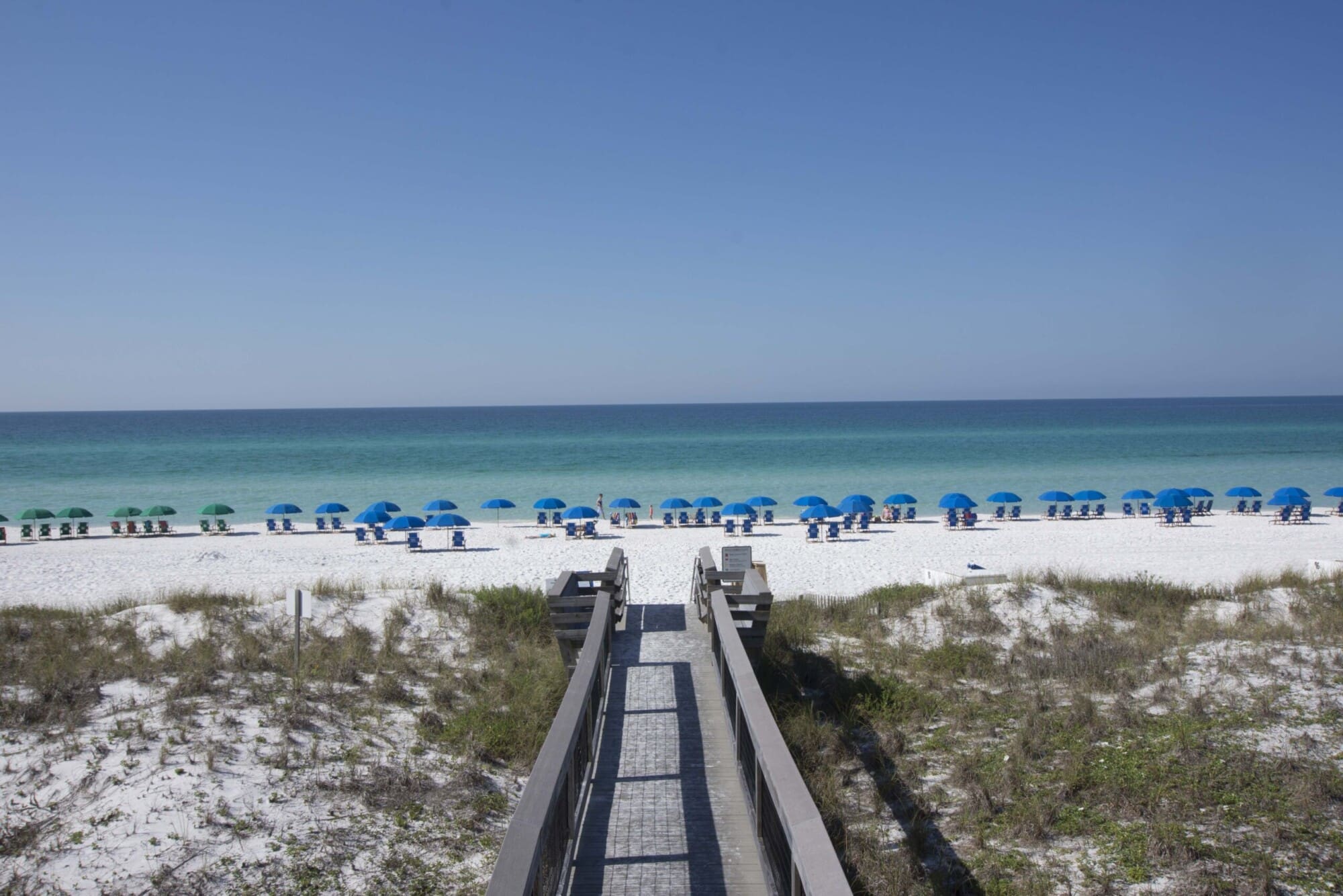 Beach Retreat Vacation Rentals ► Beach Condos in Destin #The beach boardwalk at Beach Retreat. Find vacation rentals at Beach Retreat in Destin, FL.