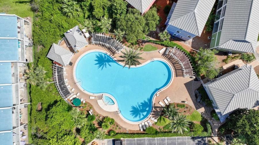 best family resort destin | Beach Condos in Destin Beach Retreat Vacation Rentals | Beach Condos in Destin #