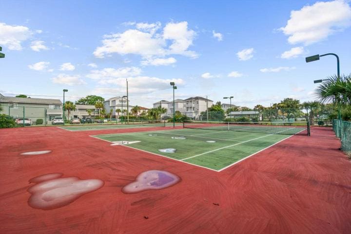 dog friendly places to stay destin | Beach Condos in Destin #Miramar Beach Rentals Pickleball