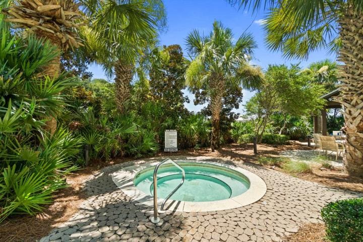 favorite place to stay destin | Beach Condos in Destin #book direct destin