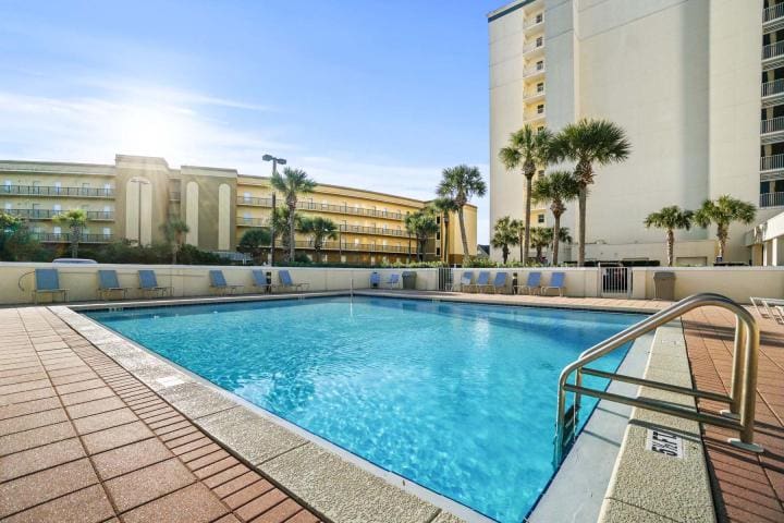 Leeward Key Beach Condos In Destins | Beach Condos in Destin #
