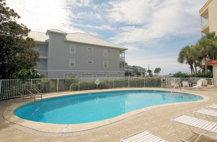 20210701160358497173000000-o | Beach Condos in Destin #