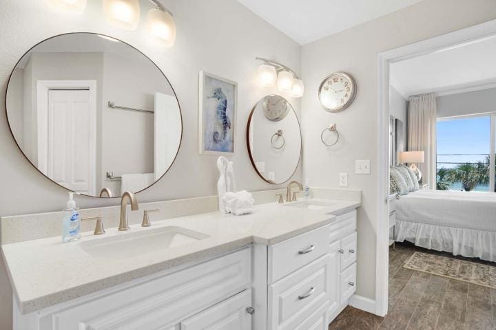 Crystal View 20120220531Beach Condos In Destin0003Miramar Beach Vacation Rentals | Beach Condos in Destin #